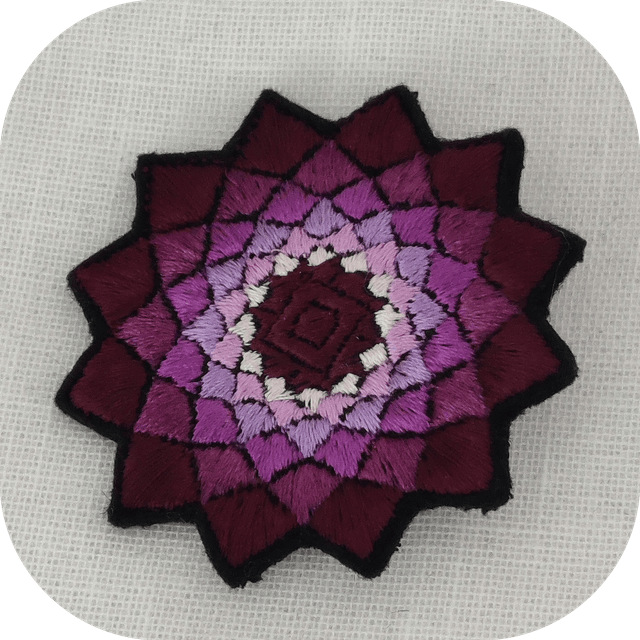 Barrette bijoux brodée fleur dahlia pince crocodile