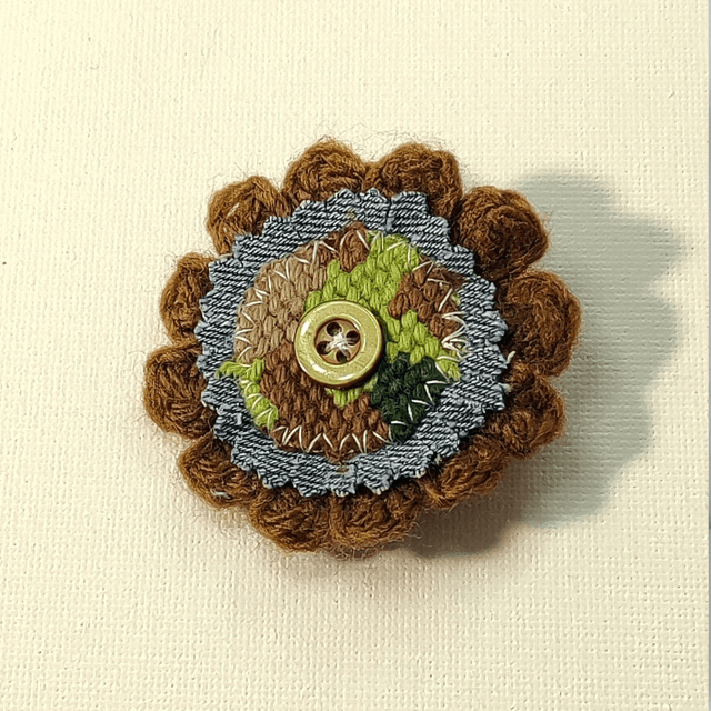Barrette fleur crochet, jeans, canevas et bouton pince croco