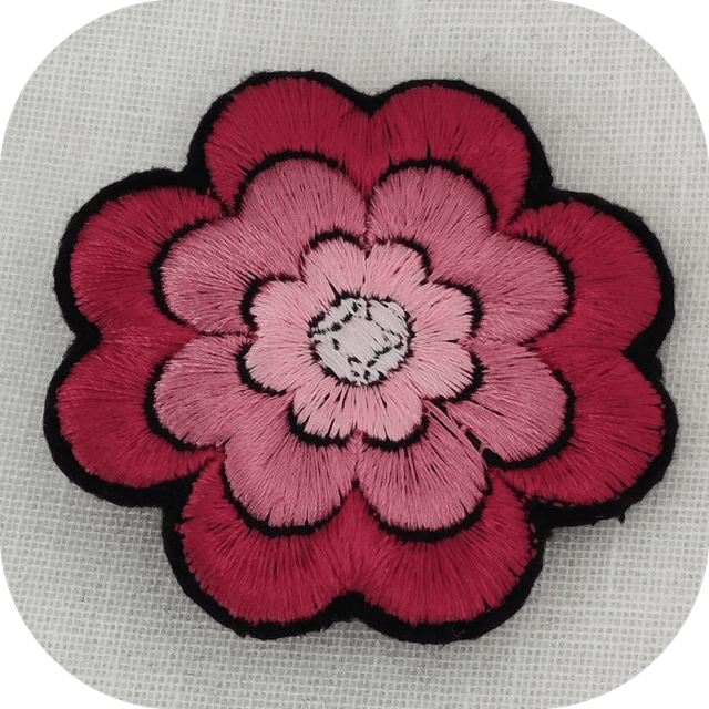 Barrette bijoux brodée fleur primevère pince crocodile