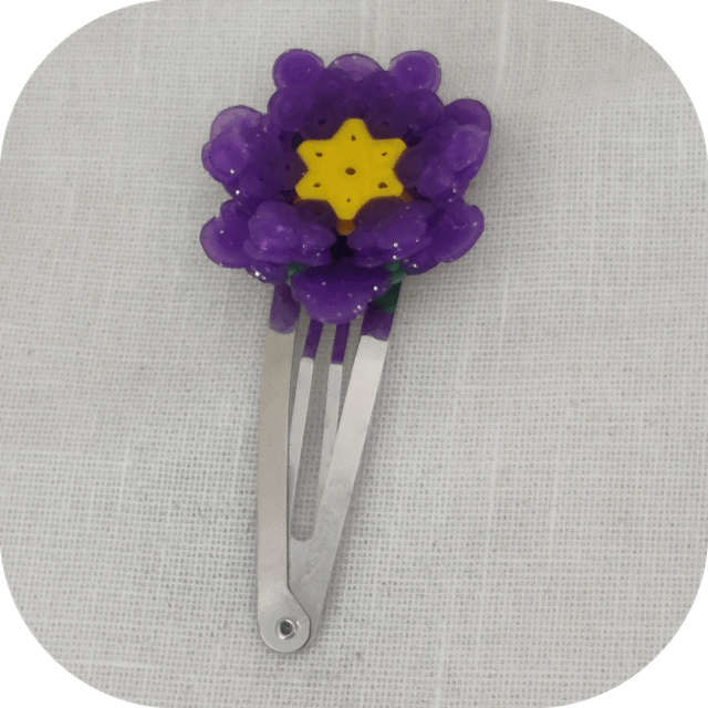Barrette fleur en perles à repasser pince clic clac