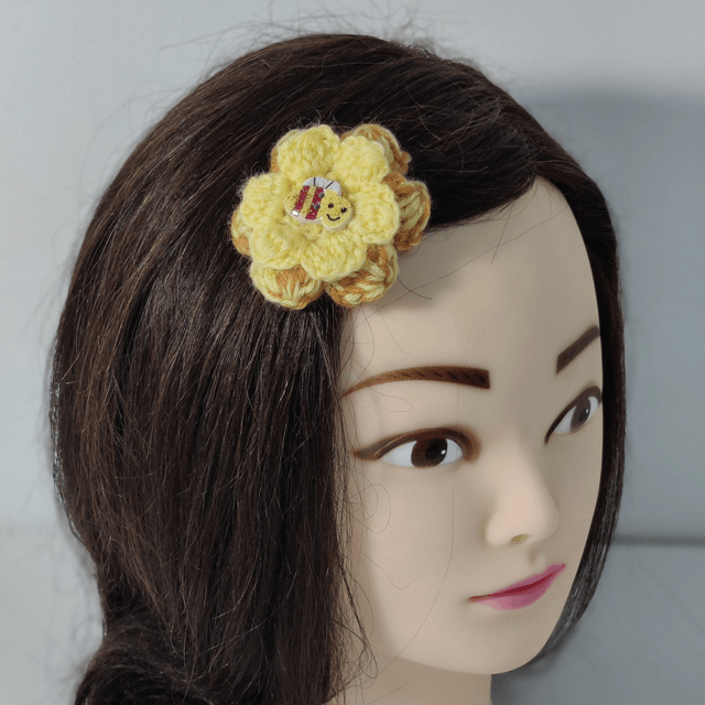 Barrette fleur double caramel jaune crochet bouton abeille pince crocodile